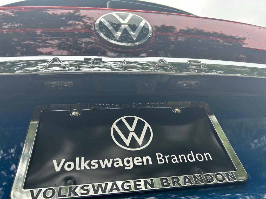 2025 Volkswagen Atlas 2.0T SEL Premium R-Line Tampa FL
