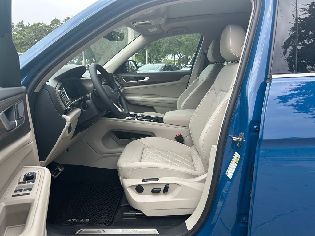 2025 Volkswagen Atlas 2.0T SEL Premium R-Line Tampa FL