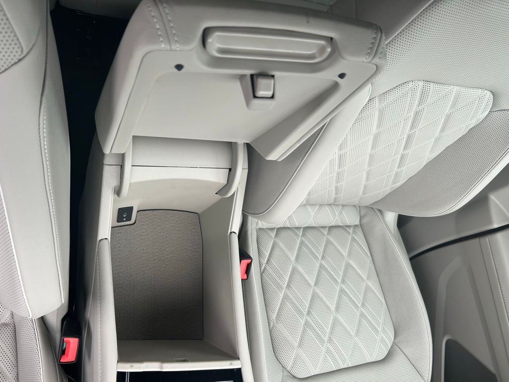 2025 Volkswagen Atlas 2.0T SEL Premium R-Line Tampa FL