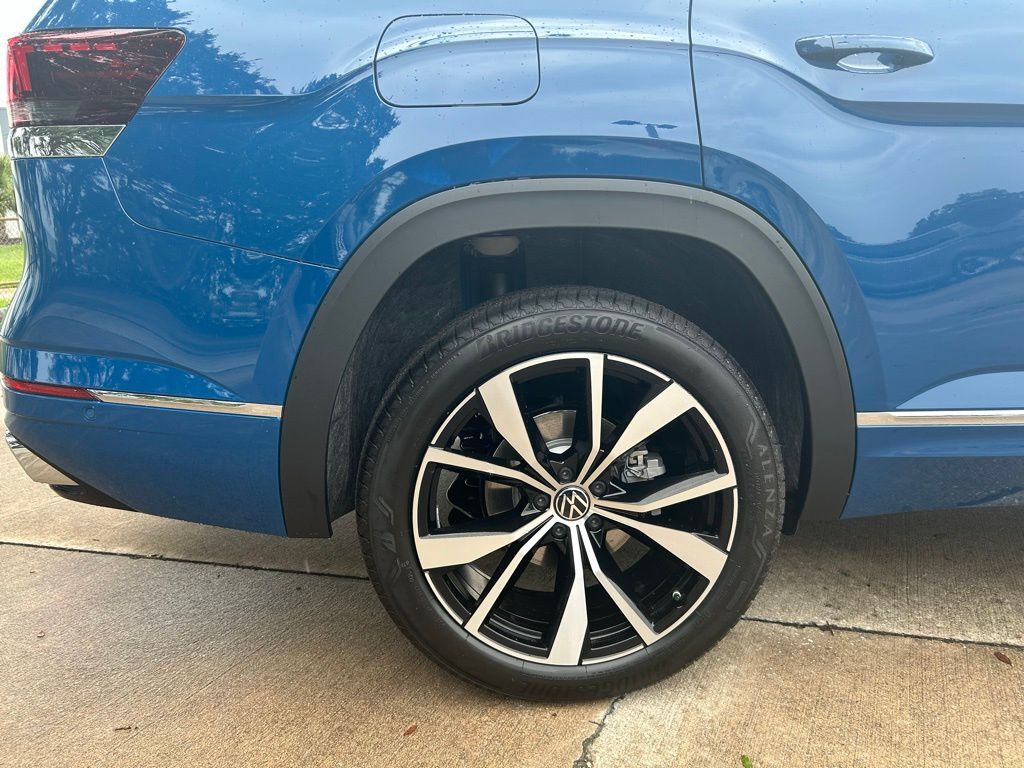 2025 Volkswagen Atlas 2.0T SEL Premium R-Line Tampa FL
