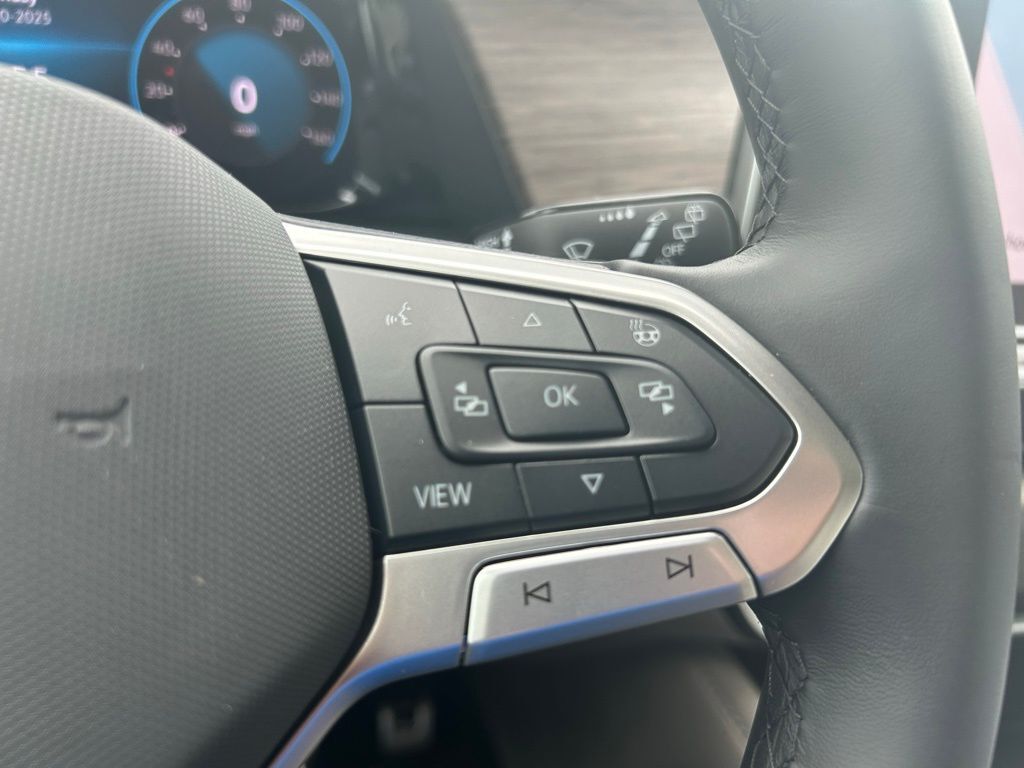 2025 Volkswagen Atlas 2.0T SEL Premium R-Line Tampa FL