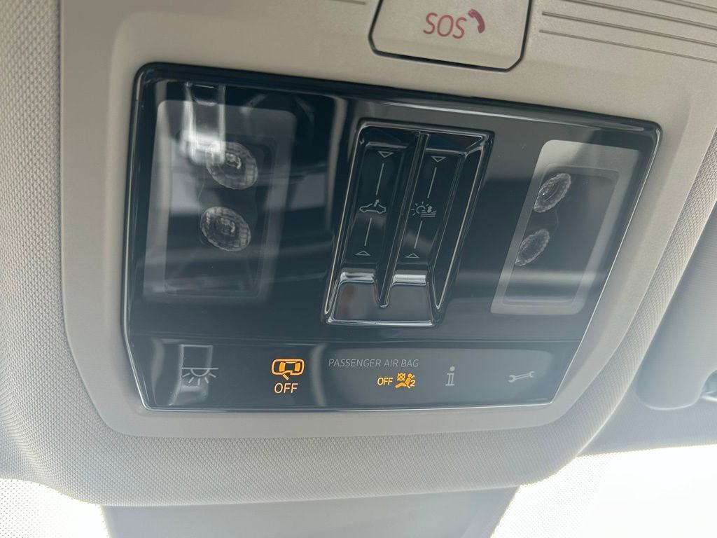 2025 Volkswagen Atlas 2.0T SEL Premium R-Line Tampa FL