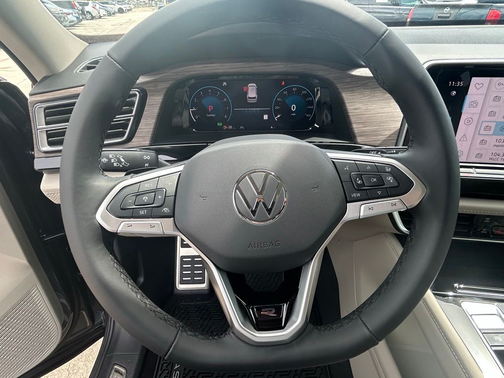 2025 Volkswagen Atlas 2.0T SEL Premium R-Line Tampa FL