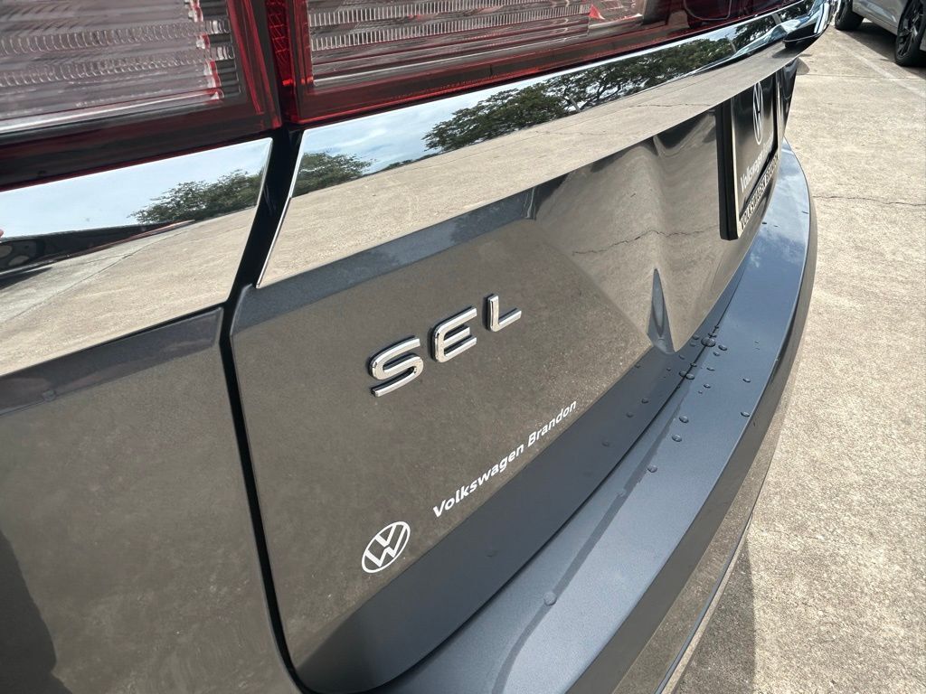 2025 Volkswagen Atlas 2.0T SEL Premium R-Line Tampa FL