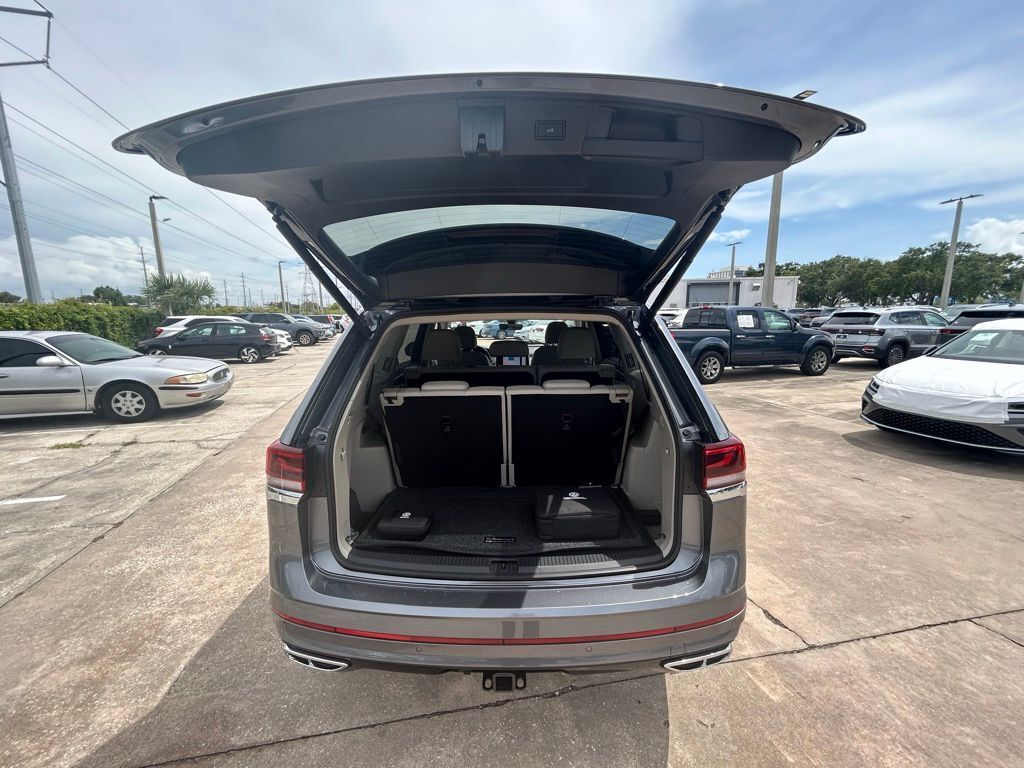 2025 Volkswagen Atlas 2.0T SEL Premium R-Line Tampa FL