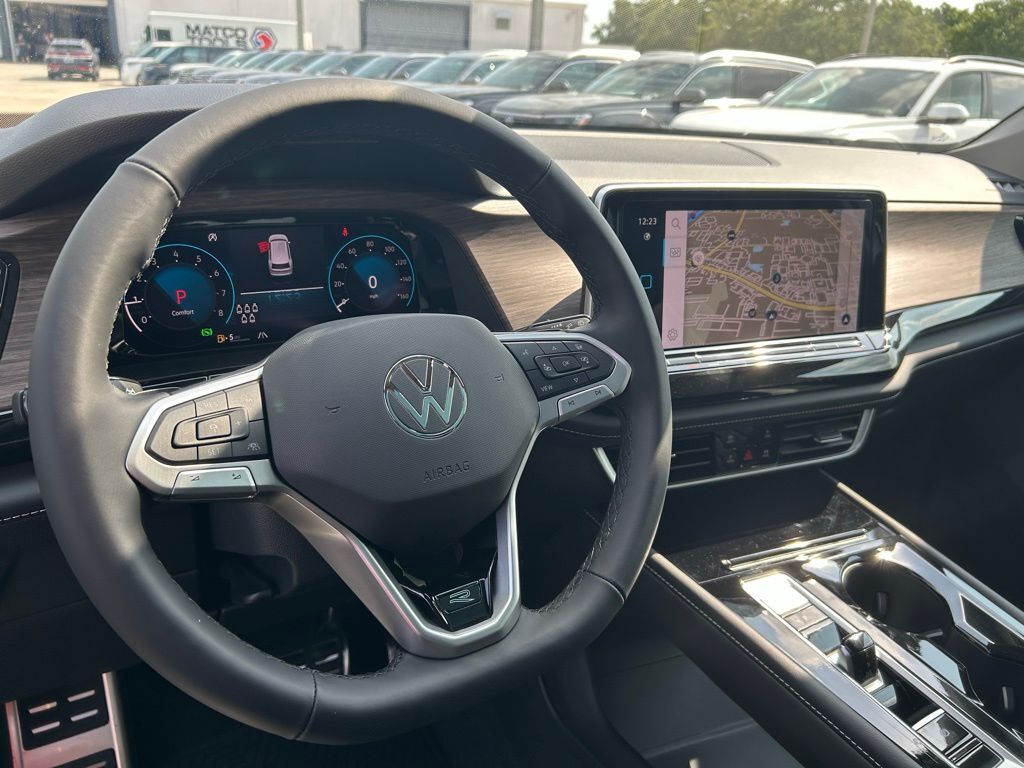 2025 Volkswagen Atlas 2.0T SEL Premium R-Line Tampa FL