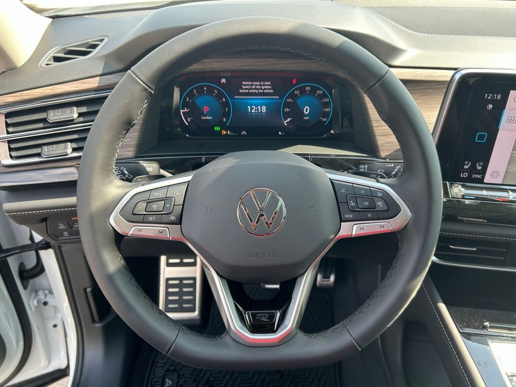 2025 Volkswagen Atlas 2.0T SEL Premium R-Line Tampa FL