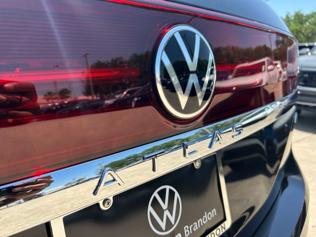 2025 Volkswagen Atlas 2.0T SEL Premium R-Line Tampa FL