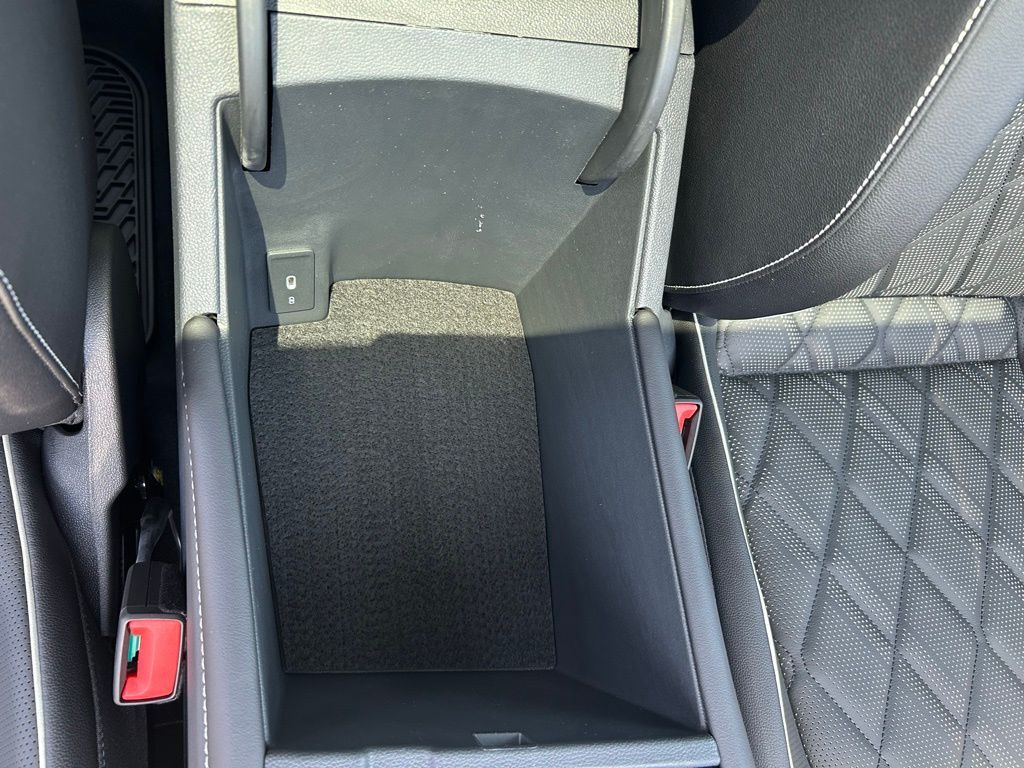 2025 Volkswagen Atlas 2.0T SEL Premium R-Line Tampa FL