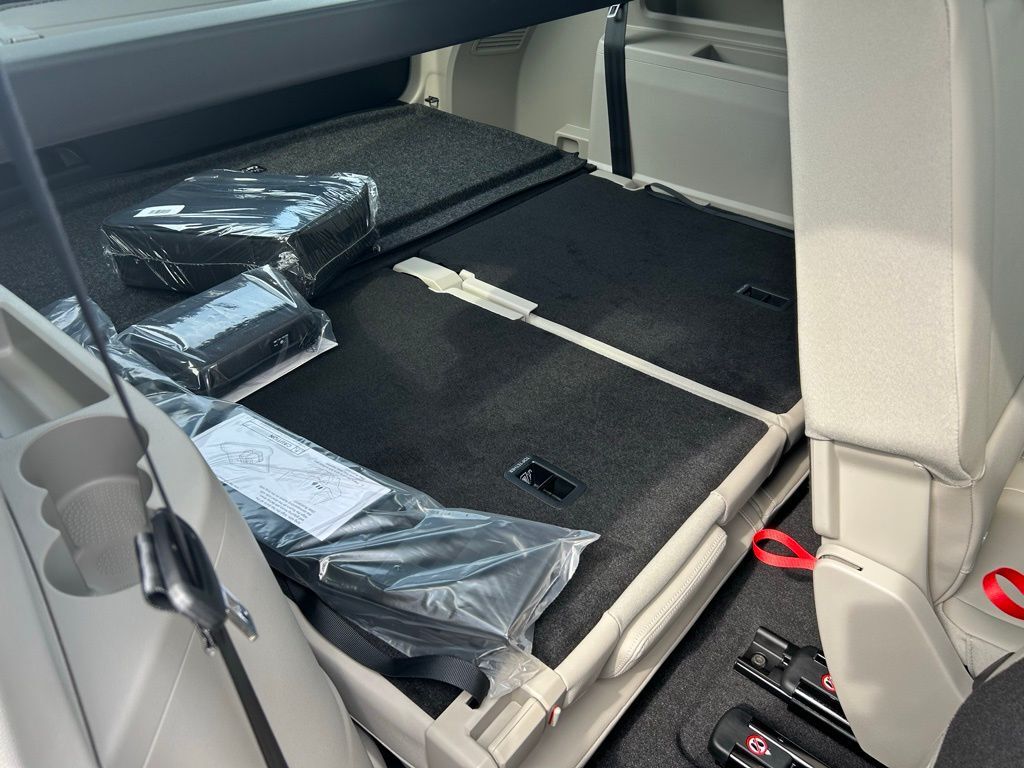 2025 Volkswagen Atlas 2.0T SEL Premium R-Line Tampa FL