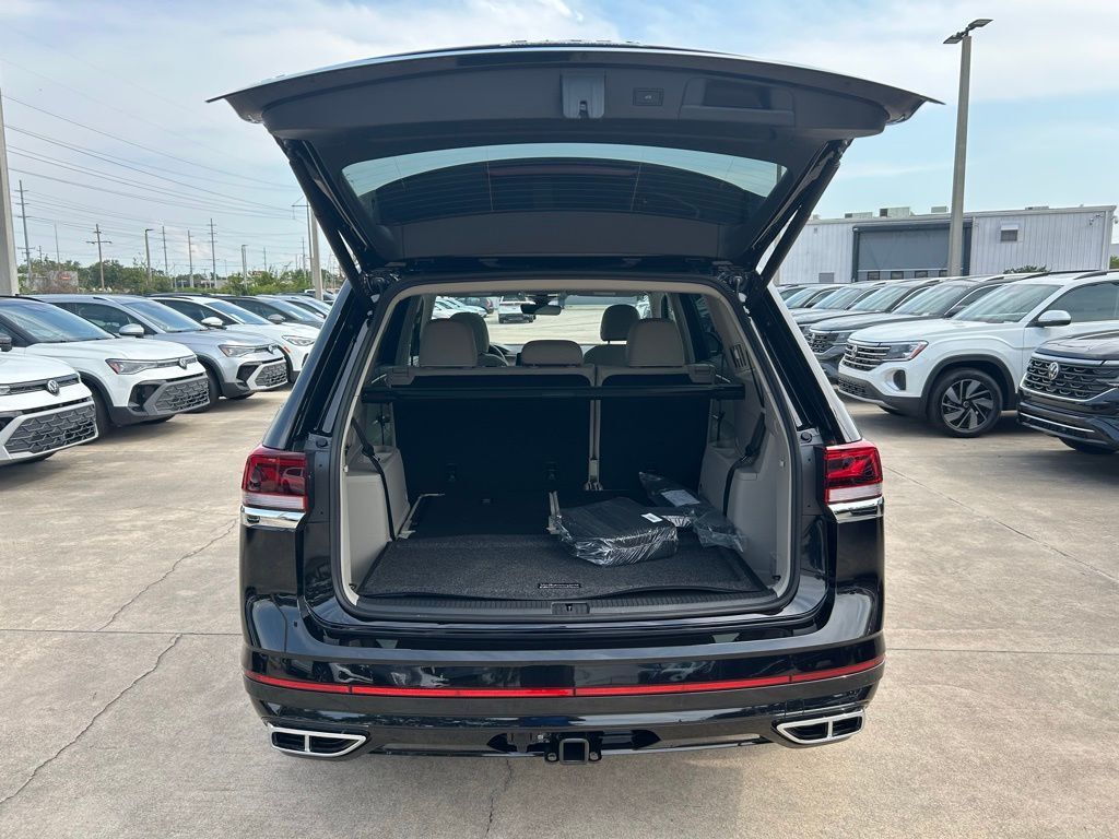 2025 Volkswagen Atlas 2.0T SEL Premium R-Line Tampa FL