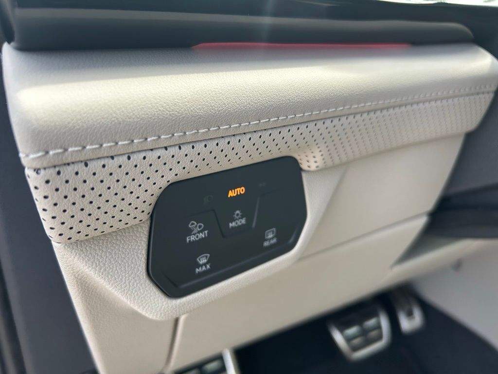 2025 Volkswagen Atlas 2.0T SEL Premium R-Line Tampa FL