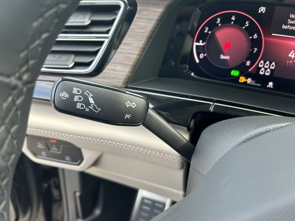 2025 Volkswagen Atlas 2.0T SEL Premium R-Line Tampa FL