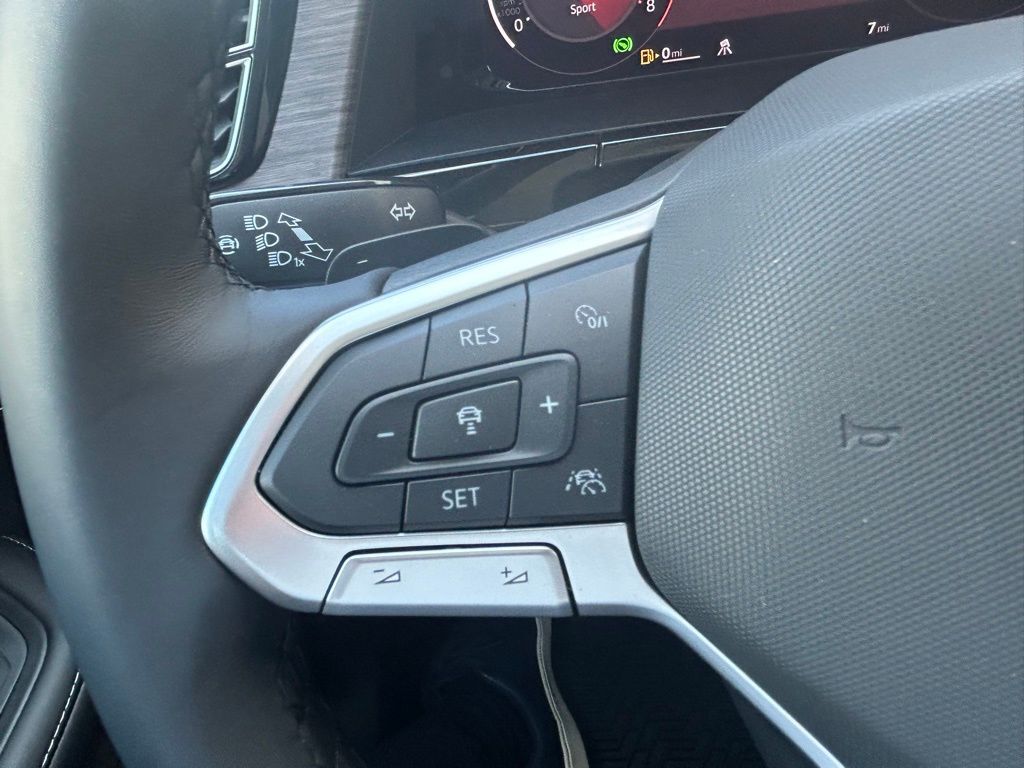 2025 Volkswagen Atlas 2.0T SEL Premium R-Line Tampa FL