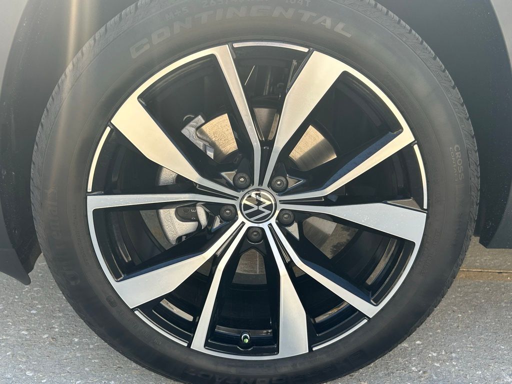 2025 Volkswagen Atlas 2.0T SEL Premium R-Line Tampa FL