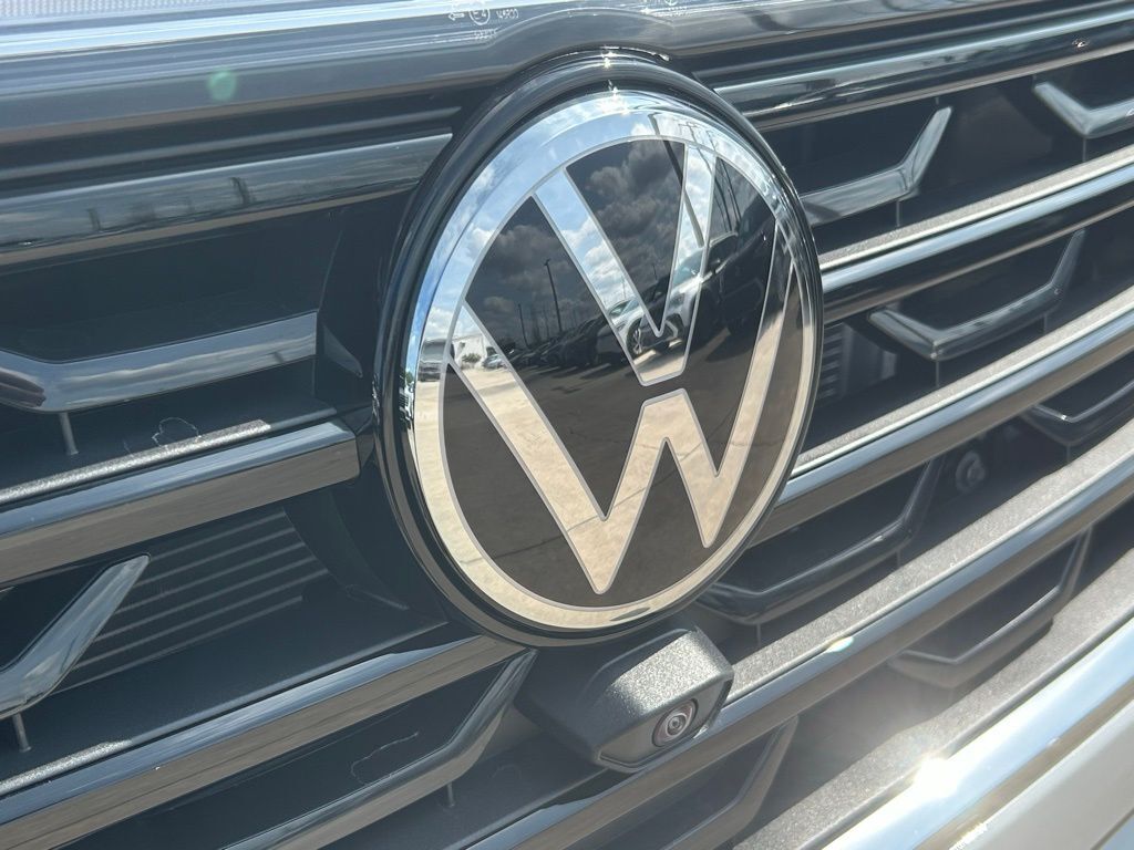 2025 Volkswagen Atlas 2.0T SEL Premium R-Line Tampa FL
