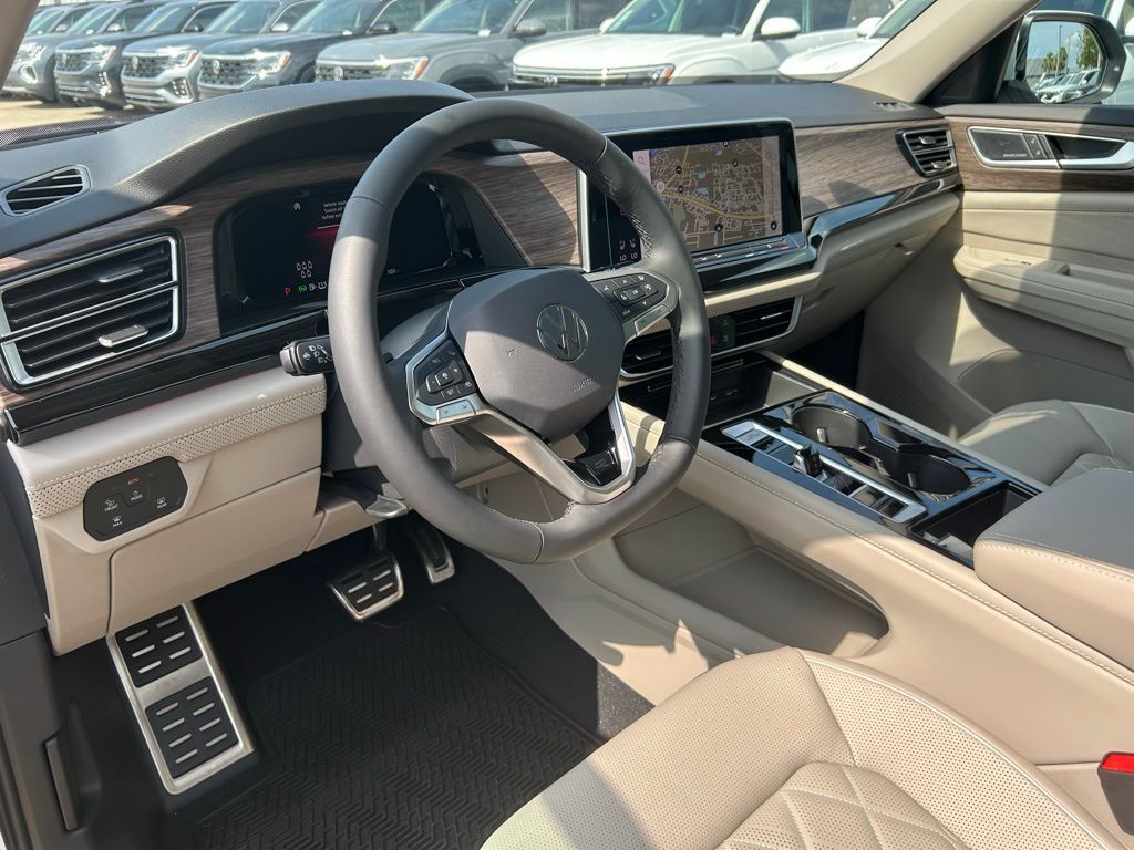 2025 Volkswagen Atlas 2.0T SEL Premium R-Line Tampa FL