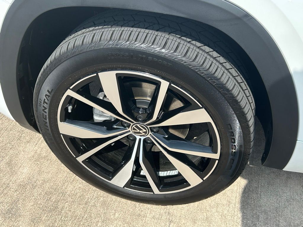 2025 Volkswagen Atlas 2.0T SEL Premium R-Line Tampa FL