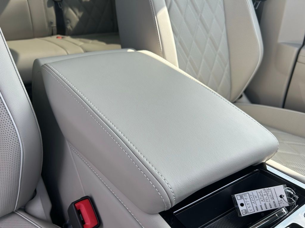 2025 Volkswagen Atlas 2.0T SEL Premium R-Line Tampa FL