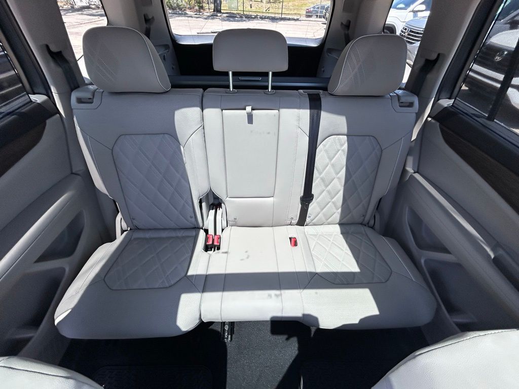 2025 Volkswagen Atlas 2.0T SEL Premium R-Line Tampa FL