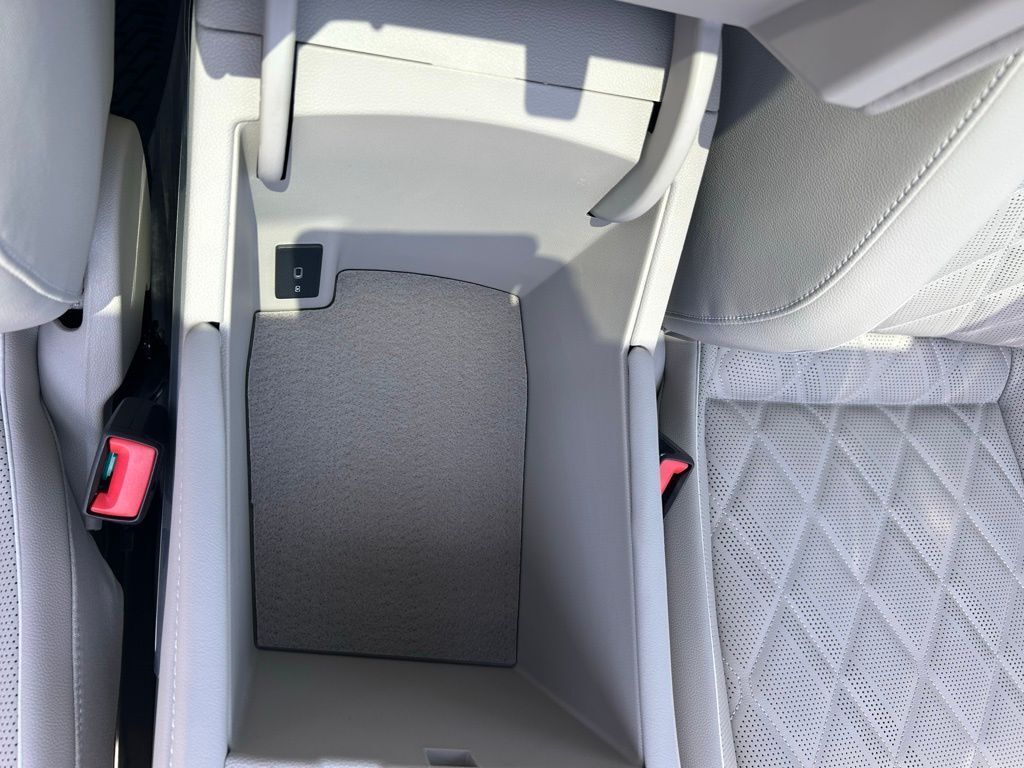 2025 Volkswagen Atlas 2.0T SEL Premium R-Line Tampa FL