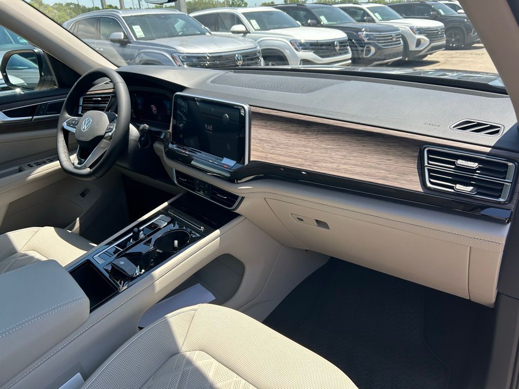 2025 Volkswagen Atlas 2.0T SEL Premium R-Line Tampa FL
