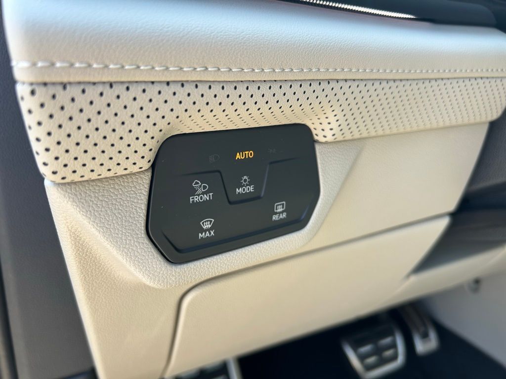 2025 Volkswagen Atlas 2.0T SEL Premium R-Line Tampa FL