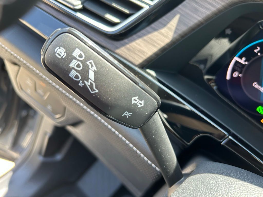 2025 Volkswagen Atlas 2.0T SEL Tampa FL