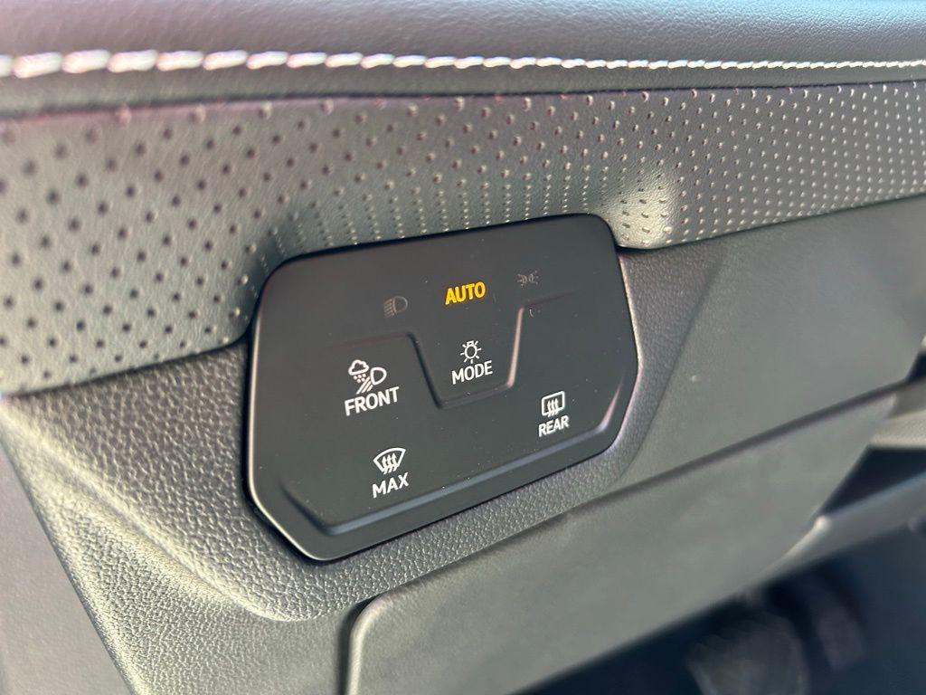 2025 Volkswagen Atlas 2.0T SEL Tampa FL