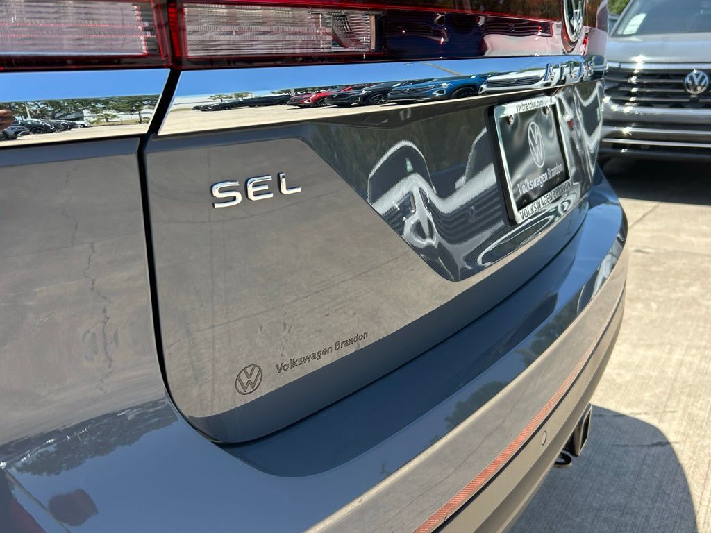 2025 Volkswagen Atlas 2.0T SEL Tampa FL