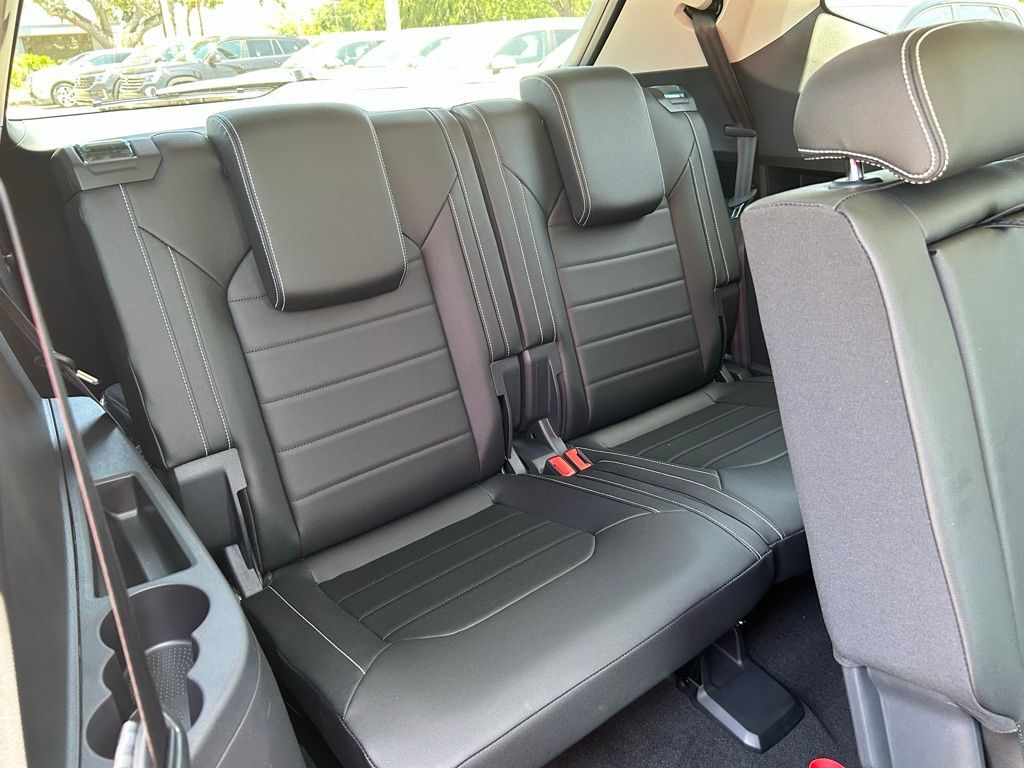 2025 Volkswagen Atlas 2.0T SEL Tampa FL