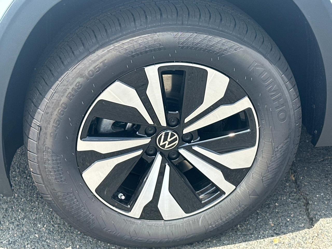 2025 Volkswagen Atlas Cross Sport 2.0T SE Woodbridge VA