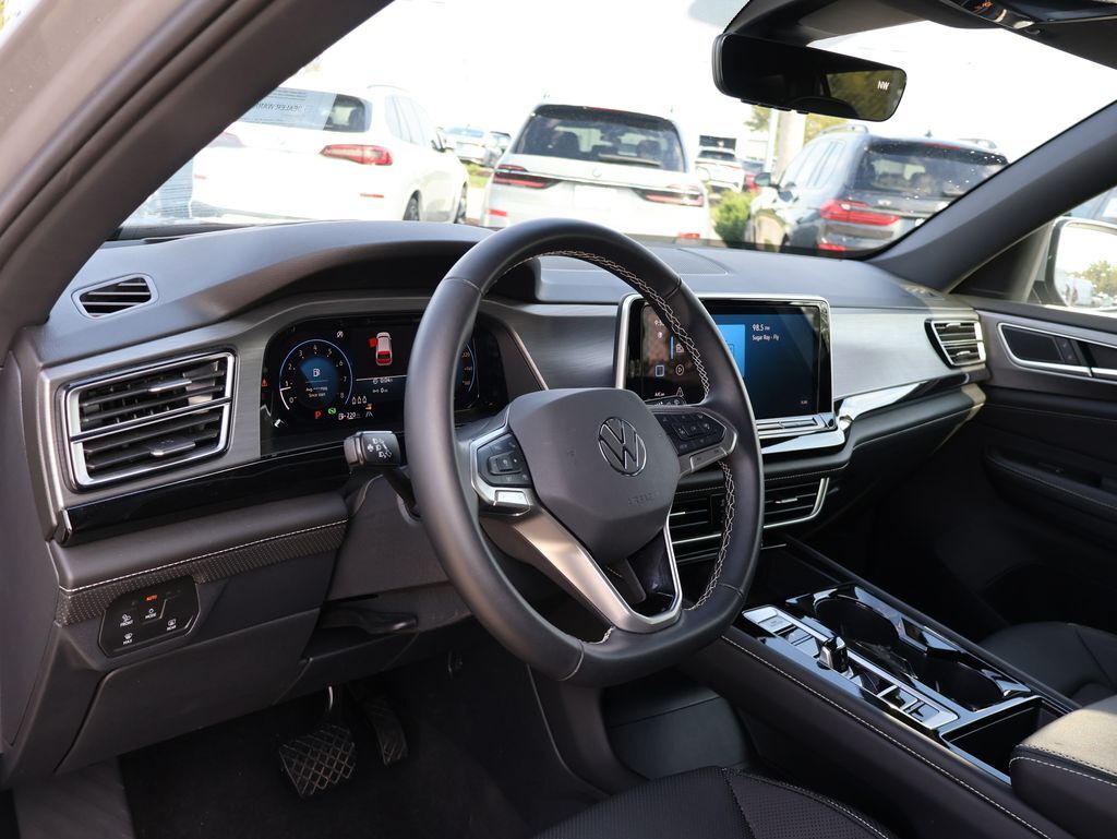 2025 Volkswagen Atlas Cross Sport 2.0T SE w/Technology San Clemente CA