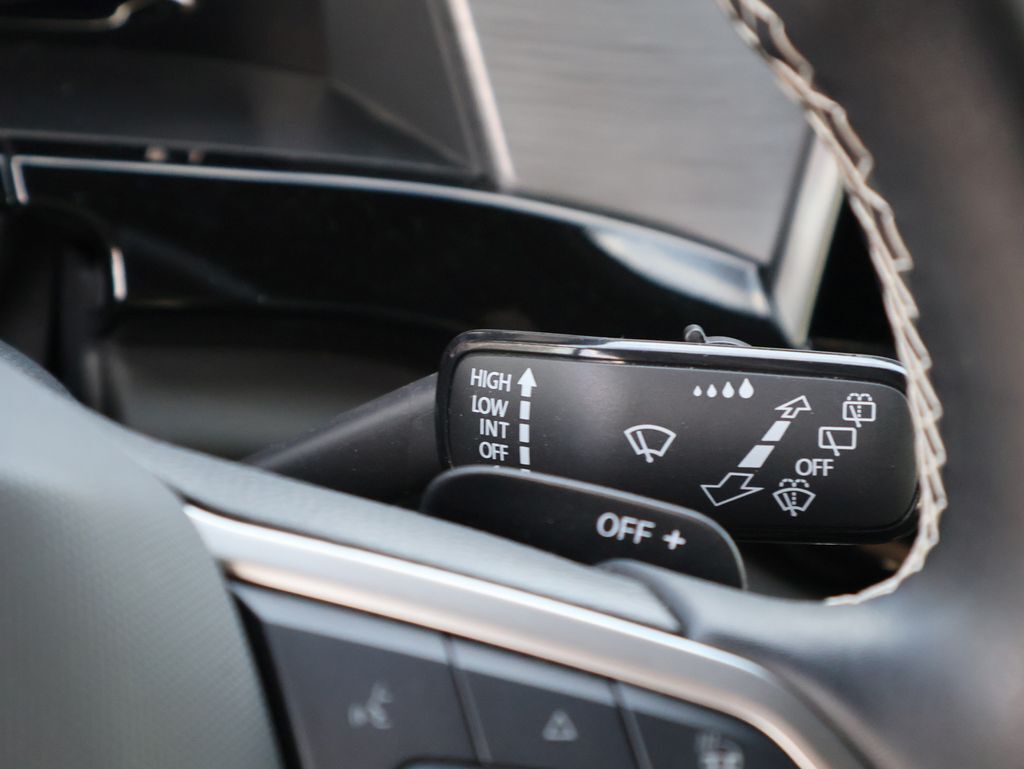 2025 Volkswagen Atlas Cross Sport 2.0T SE w/Technology San Clemente CA