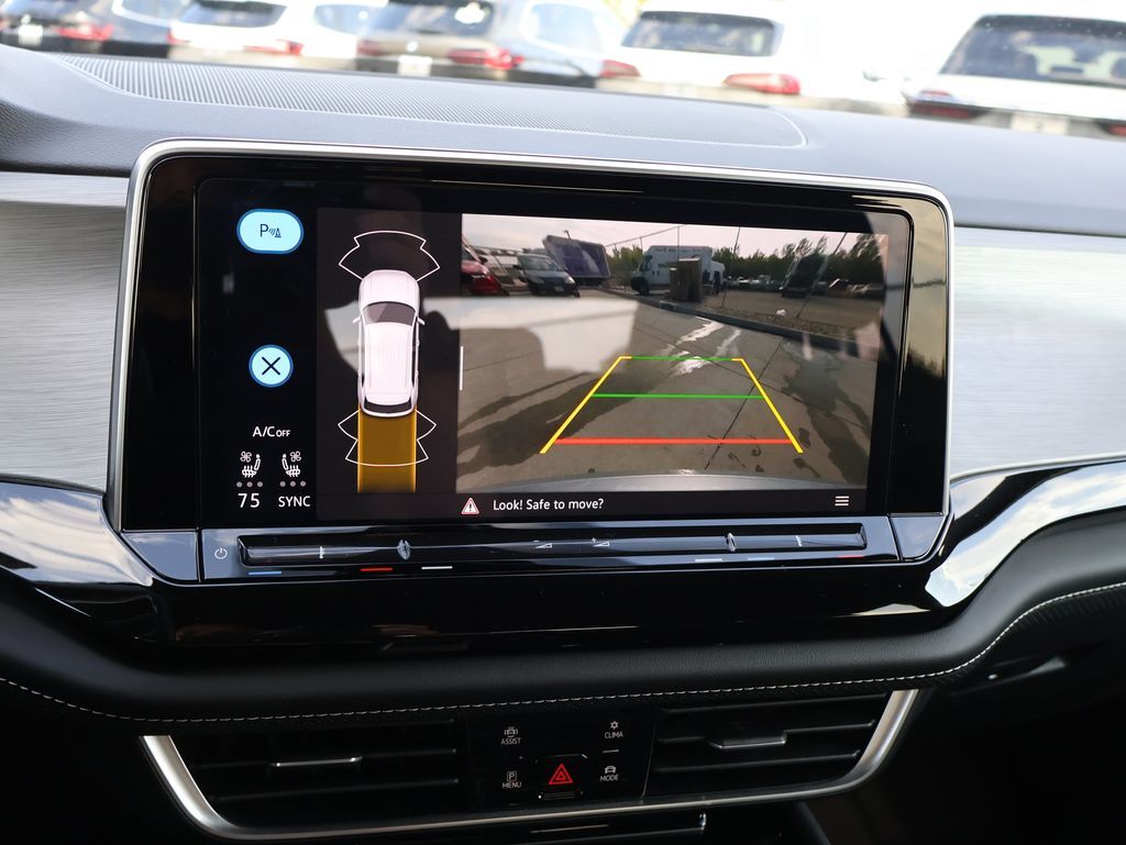 2025 Volkswagen Atlas Cross Sport 2.0T SE w/Technology San Clemente CA