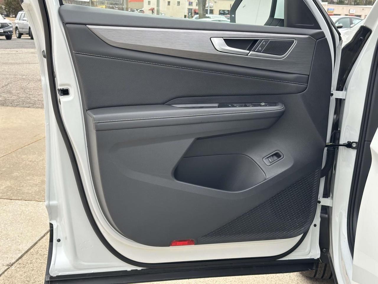 2025 Volkswagen Atlas Cross Sport 2.0T SE w/Technology Woodbridge VA