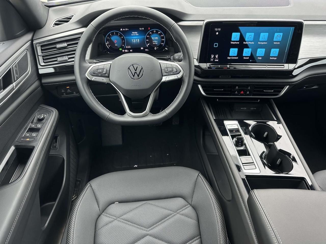 2025 Volkswagen Atlas Cross Sport 2.0T SE w/Technology Woodbridge VA