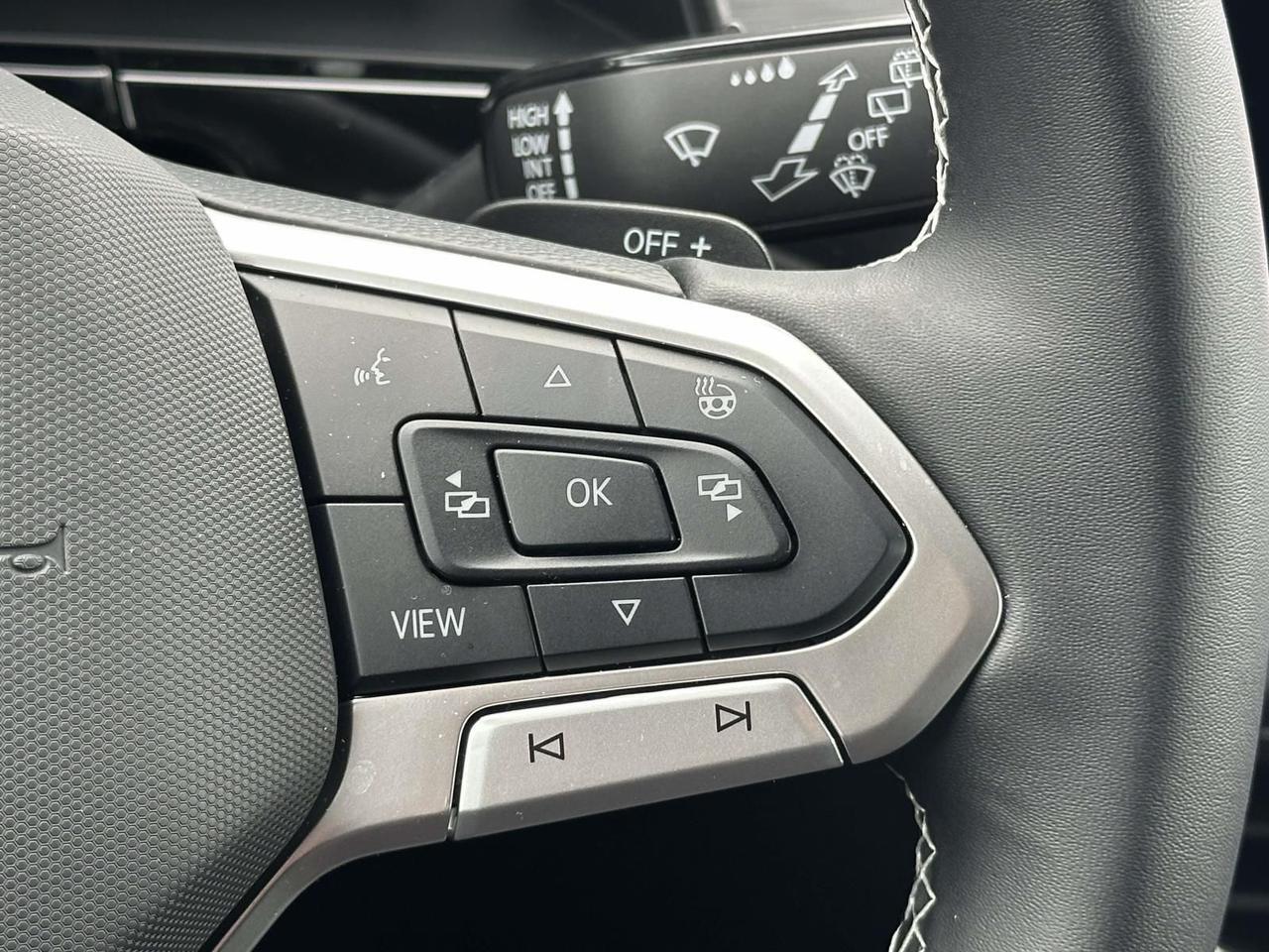 2025 Volkswagen Atlas Cross Sport 2.0T SE w/Technology Woodbridge VA