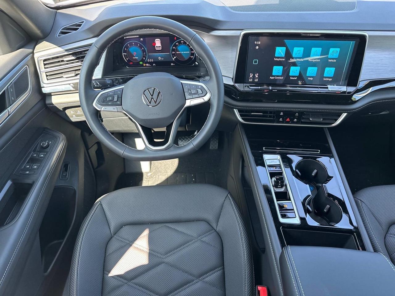 2025 Volkswagen Atlas Cross Sport 2.0T SE w/Technology Woodbridge VA