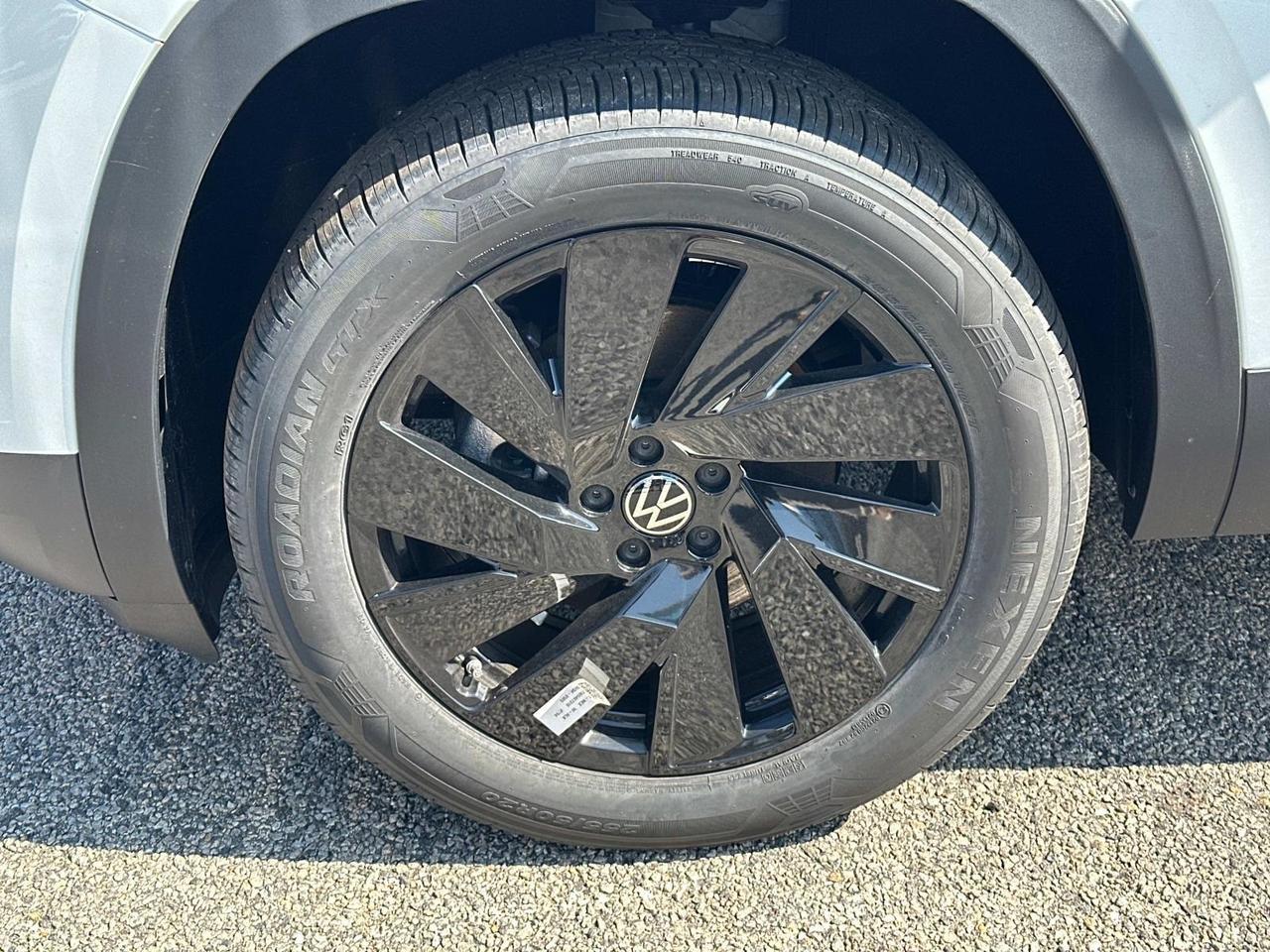 2025 Volkswagen Atlas Cross Sport 2.0T SE w/Technology Woodbridge VA