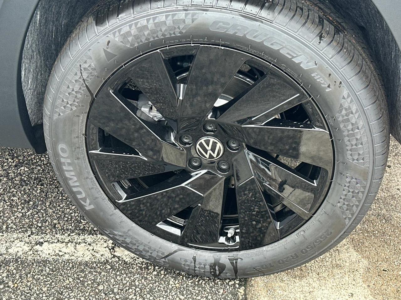 2025 Volkswagen Atlas Cross Sport 2.0T SE w/Technology Woodbridge VA