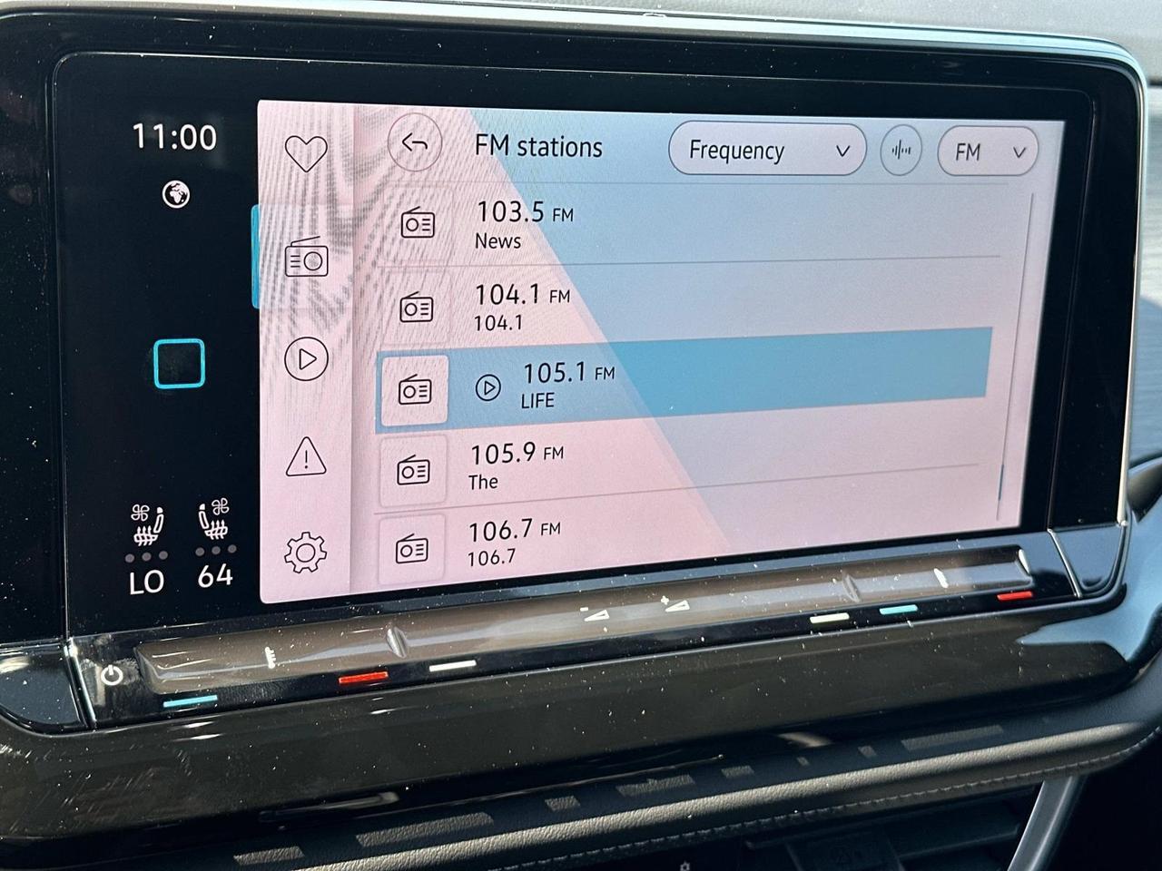 2025 Volkswagen Atlas Cross Sport 2.0T SE w/Technology Woodbridge VA