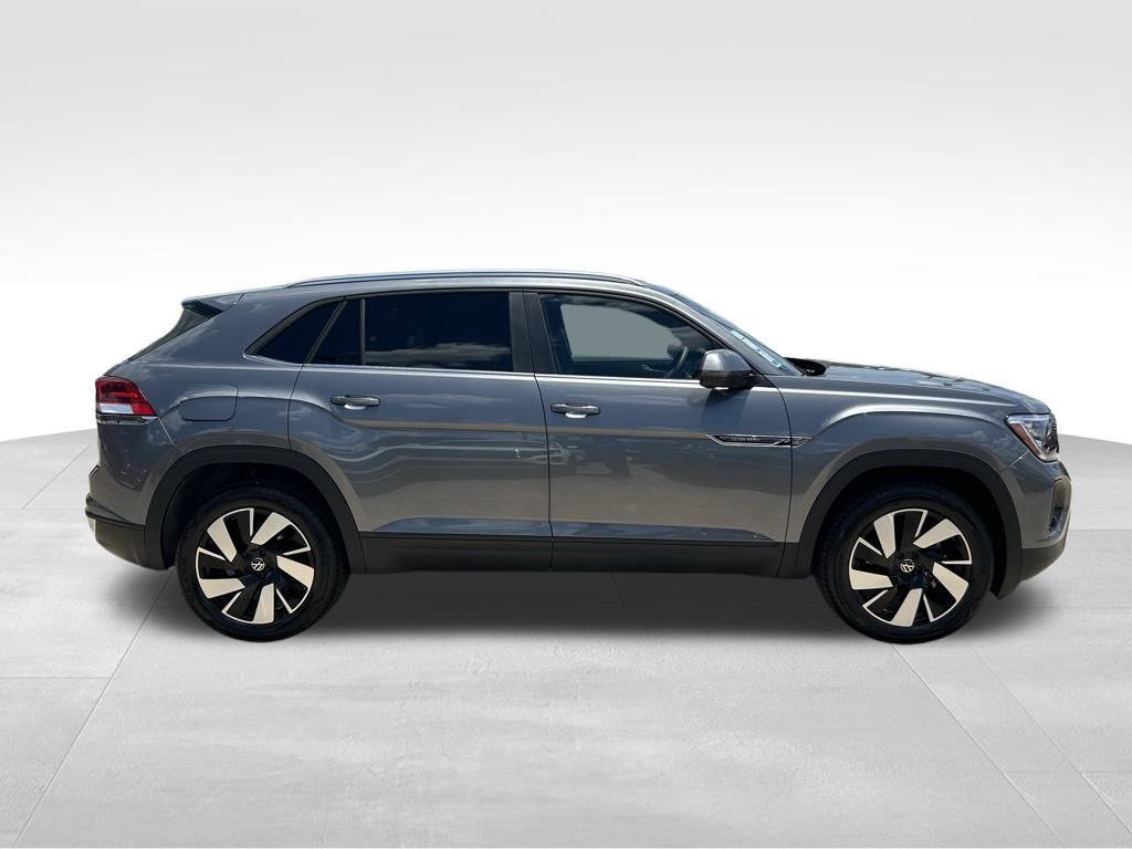 2025 Volkswagen Atlas Cross Sport 2.0T SE w/Technology Tampa FL