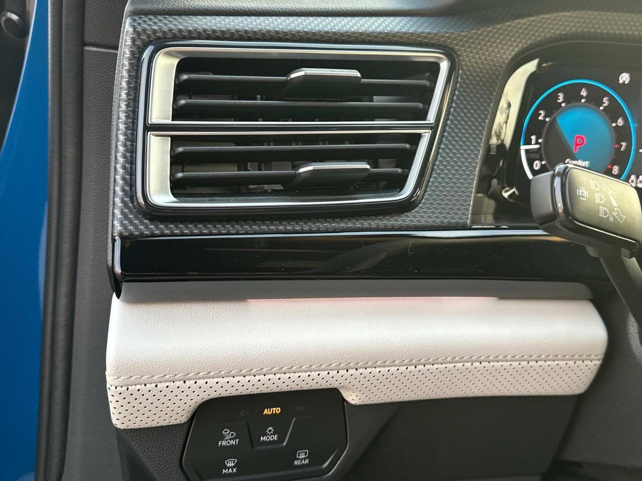 2025 Volkswagen Atlas Cross Sport 2.0T SEL Premium R-Line Woodbridge VA