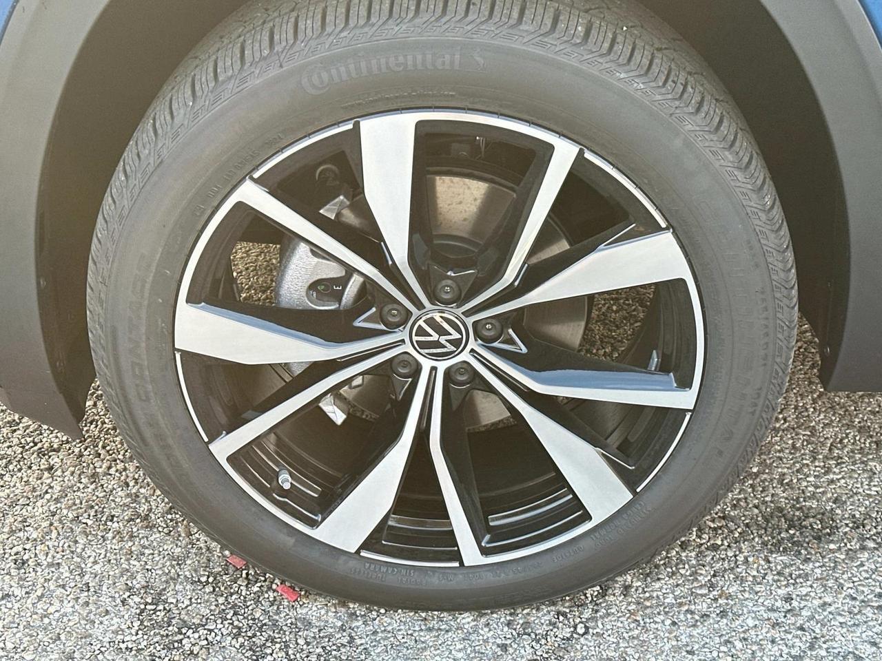 2025 Volkswagen Atlas Cross Sport 2.0T SEL Premium R-Line Woodbridge VA