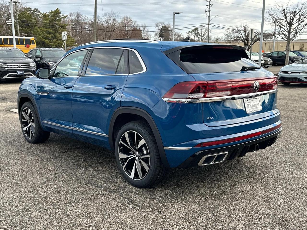 2025 Volkswagen Atlas Cross Sport 2.0T SEL Premium R-Line Woodbridge VA
