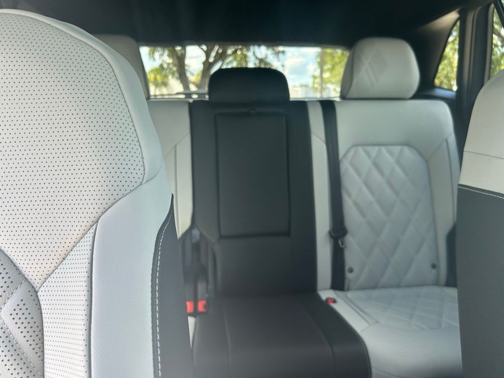2025 Volkswagen Atlas Cross Sport 2.0T SEL Premium R-Line Tampa FL