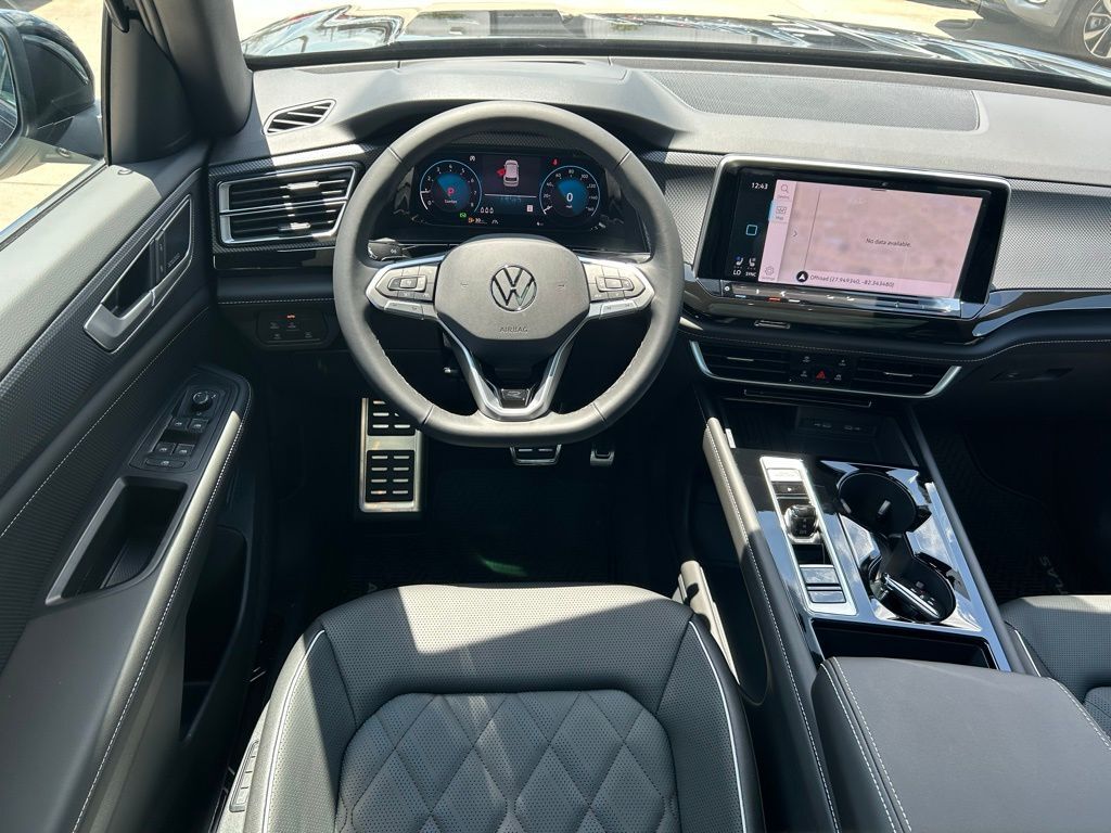 2025 Volkswagen Atlas Cross Sport 2.0T SEL Premium R-Line Tampa FL