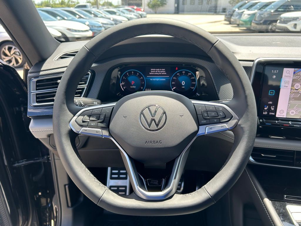 2025 Volkswagen Atlas Cross Sport 2.0T SEL R-Line Black Tampa FL