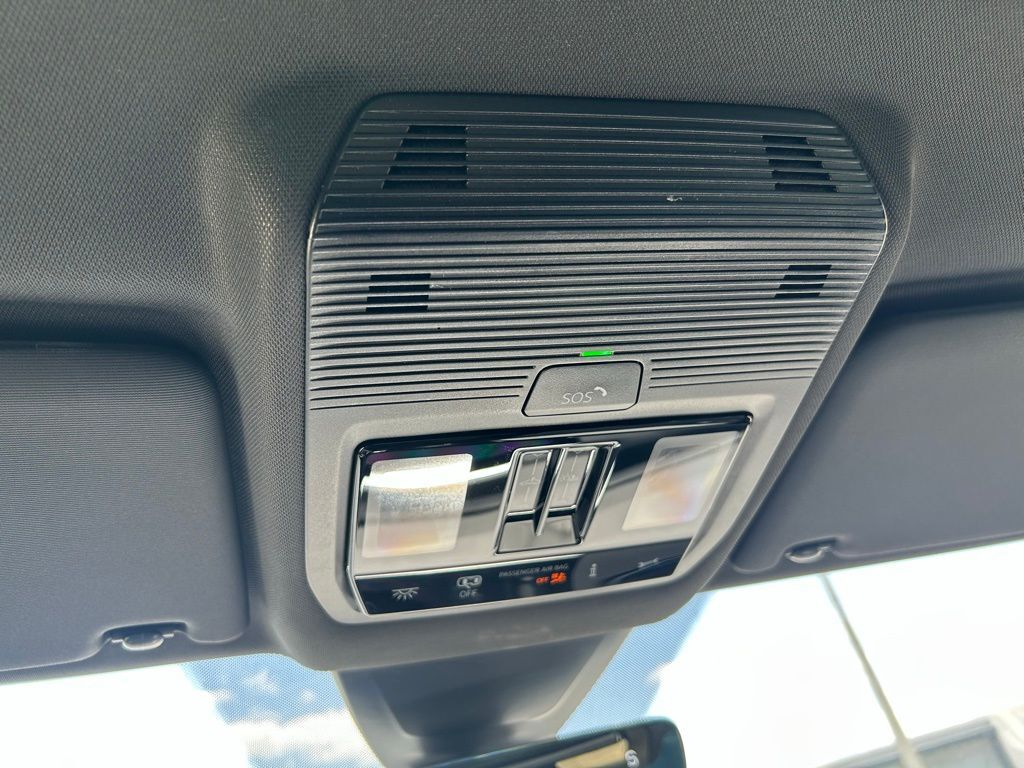 2025 Volkswagen Atlas Cross Sport 2.0T SEL R-Line Black Tampa FL